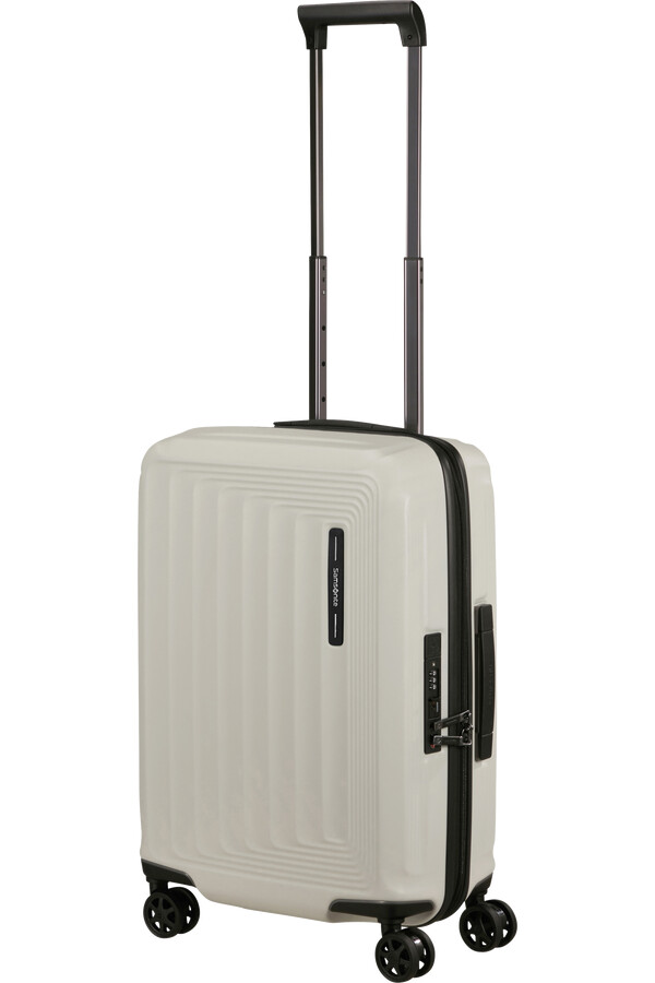 nuon スピナー 拡張可能 4輪 55cm マットクォーツ