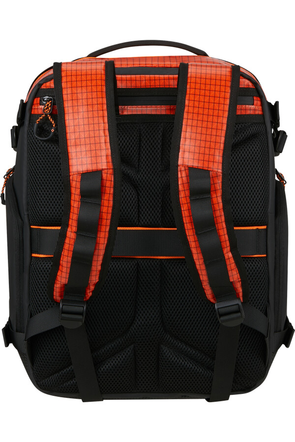 outtrax バックパック 15.6インチ タンジェリンレッド