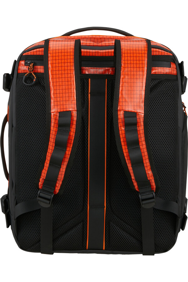 outtrax バックパック 17.3インチ タンジェリンレッド